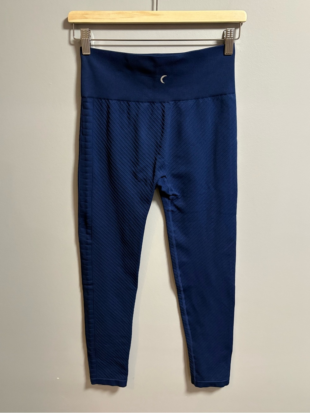 Zyia Leggings - Picture 2 of 5